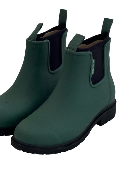 Merry People Shoes - Women’s Rain Boots in Alpine Green & Black